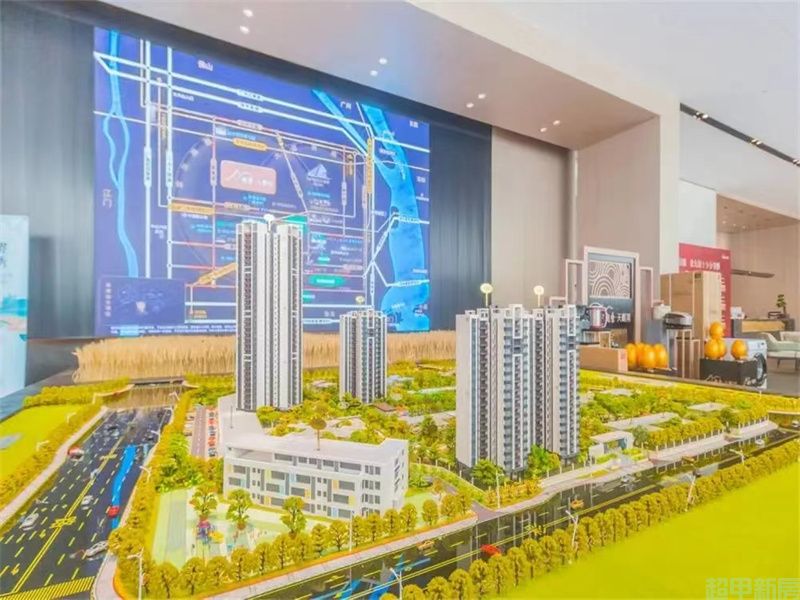 越秀天樾湾在售精装房源，户型面积约80m²~122m²，在售